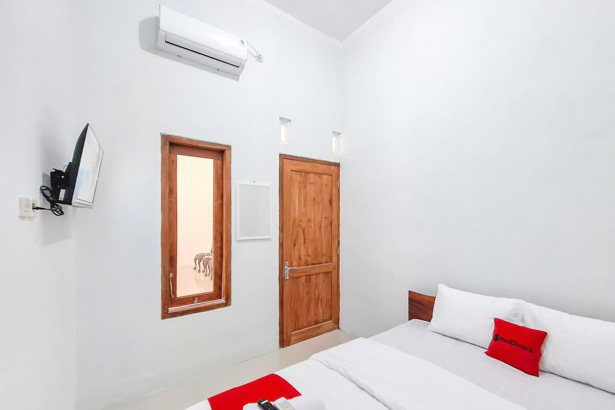 Hotel Reddoorz Syariah Near Alun-alun Kudus