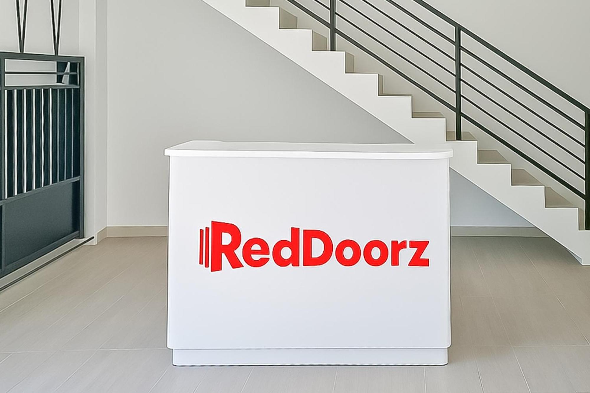 Reddoorz Syariah Near Alun-alun